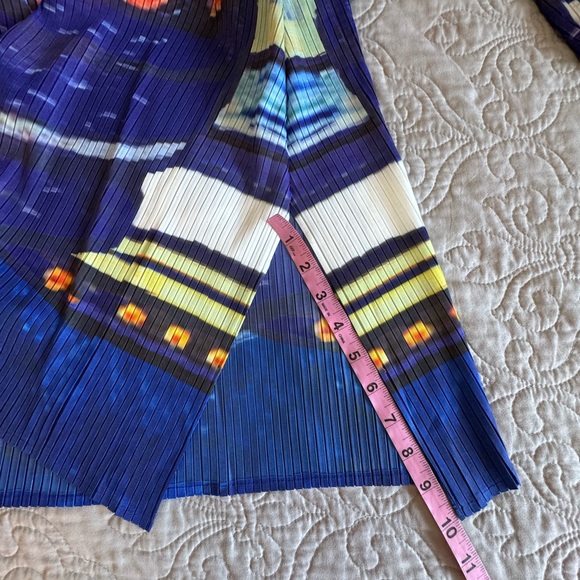 Vanite Couture Castle Dress Red Combination One Size - Picture 16 of 16